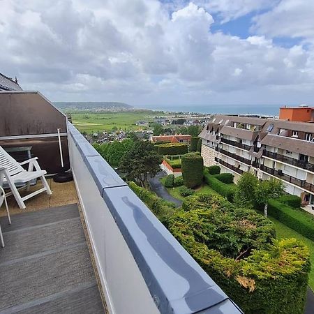 A 10 Minutes A Pieds De La Plage, Residence La Corniche Du Mont Canisy - Traveller Award 2023 Блонвиль-сюр-Мер Экстерьер фото