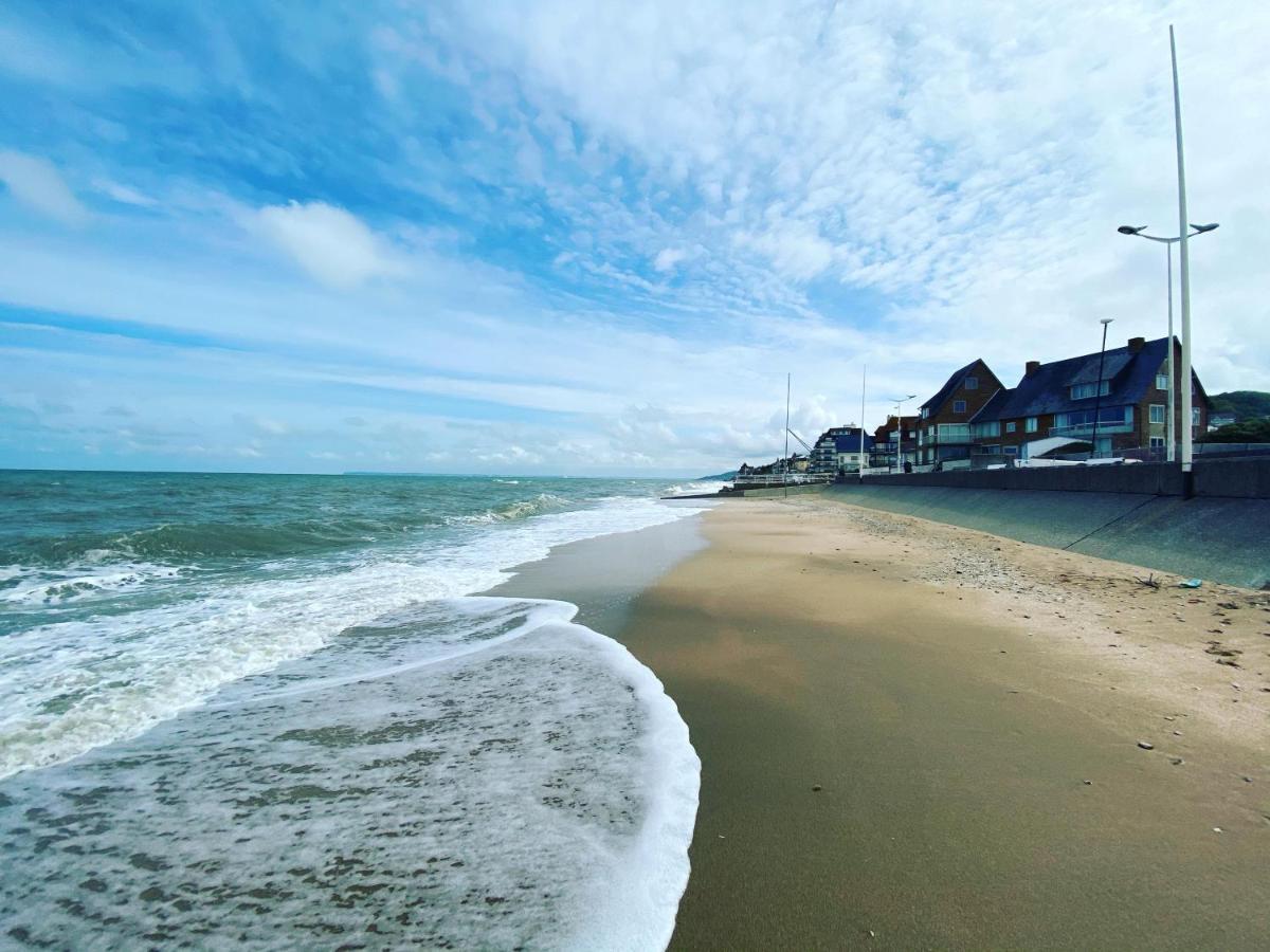 A 10 Minutes A Pieds De La Plage, Residence La Corniche Du Mont Canisy - Traveller Award 2023 Блонвиль-сюр-Мер Экстерьер фото