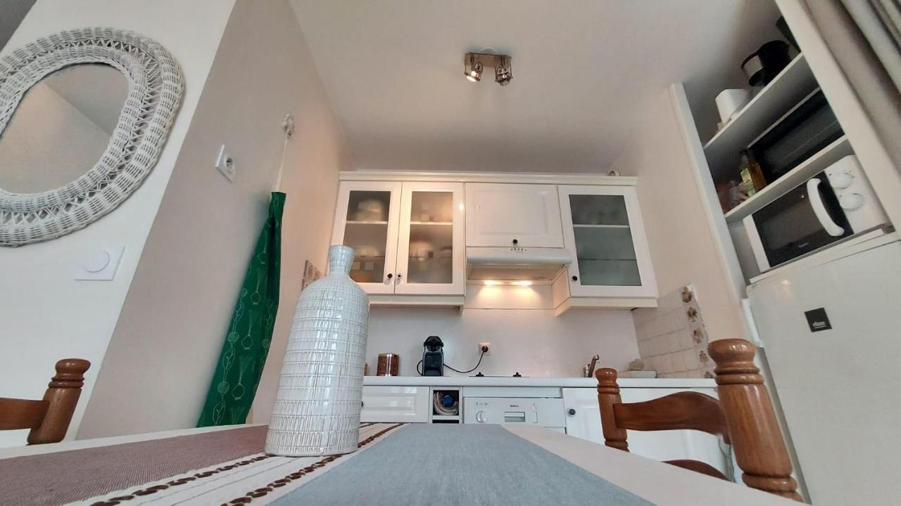 A 10 Minutes A Pieds De La Plage, Residence La Corniche Du Mont Canisy - Traveller Award 2023 Блонвиль-сюр-Мер Экстерьер фото