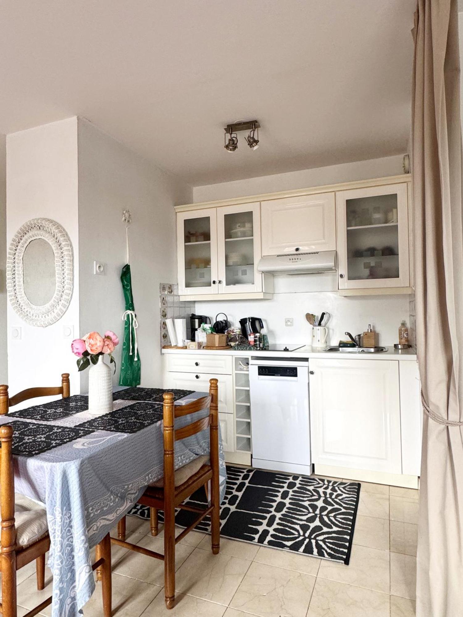 A 10 Minutes A Pieds De La Plage, Residence La Corniche Du Mont Canisy - Traveller Award 2023 Блонвиль-сюр-Мер Экстерьер фото